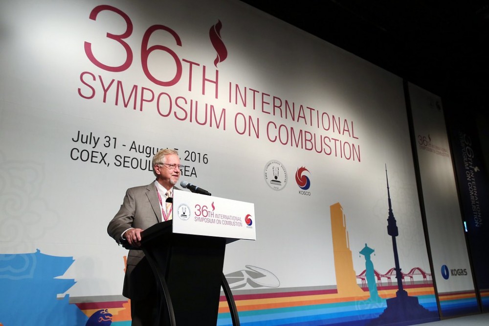 ​Jaeyoung Cho, 36th International Symposium on Combustion